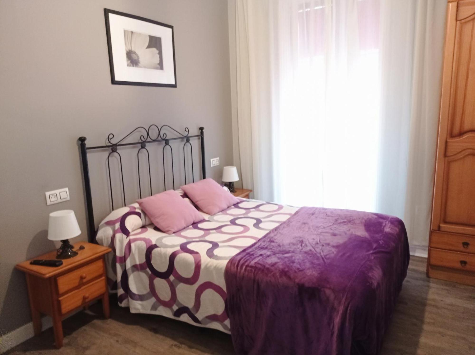 Hospedaje Don Pelayo Gijon Ngoại thất bức ảnh