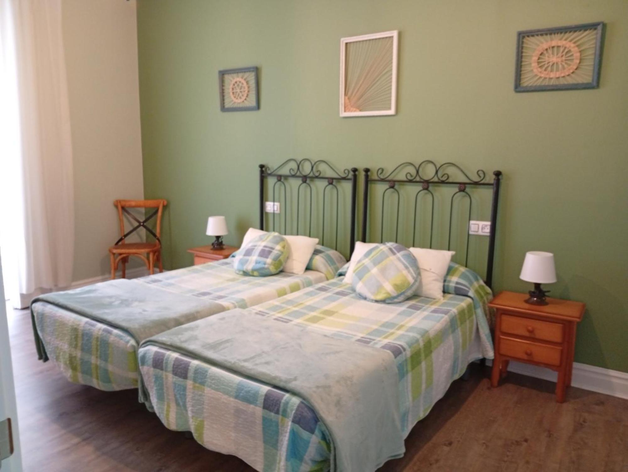 Hospedaje Don Pelayo Gijon Phòng bức ảnh