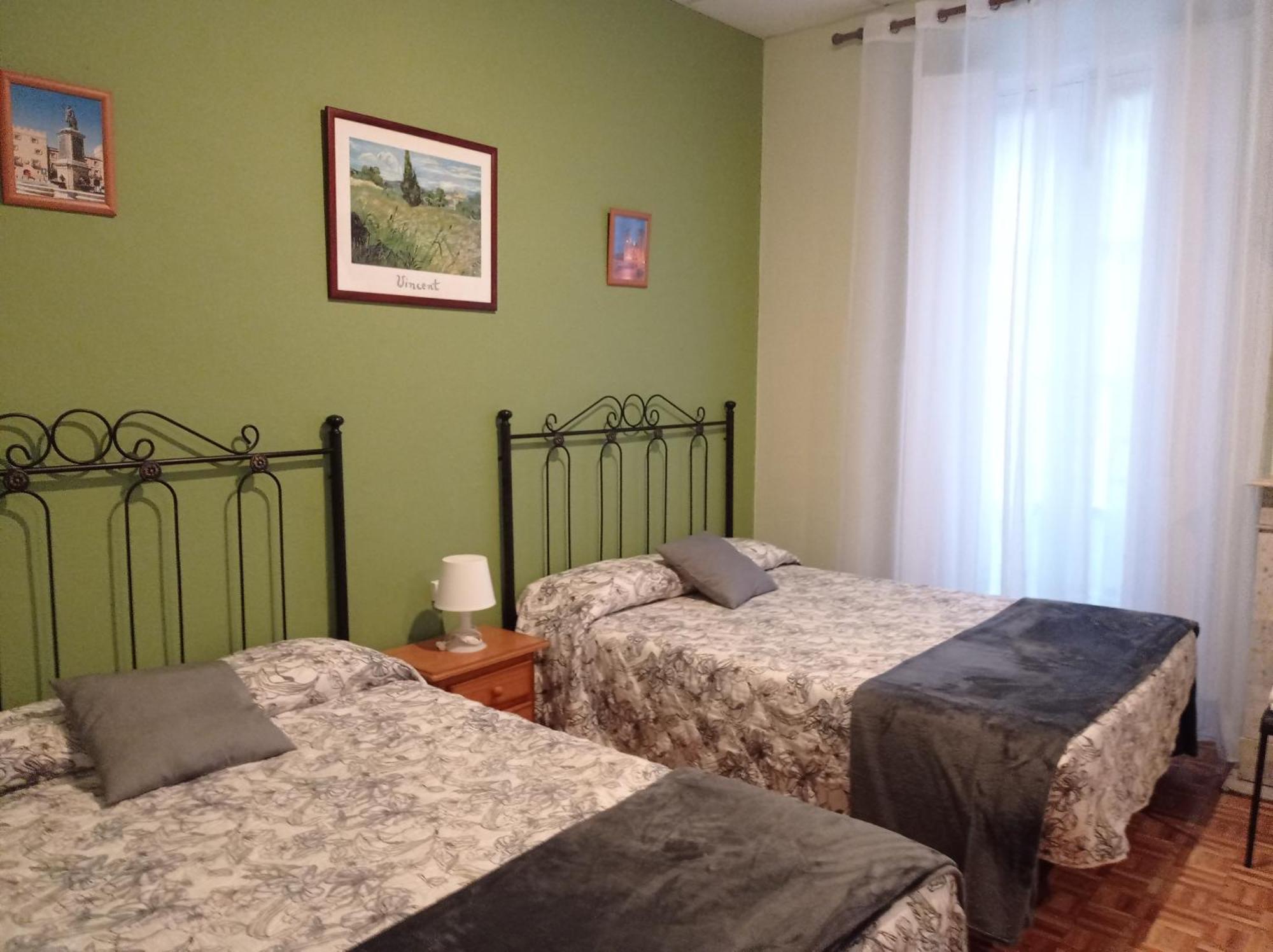 Hospedaje Don Pelayo Gijon Phòng bức ảnh