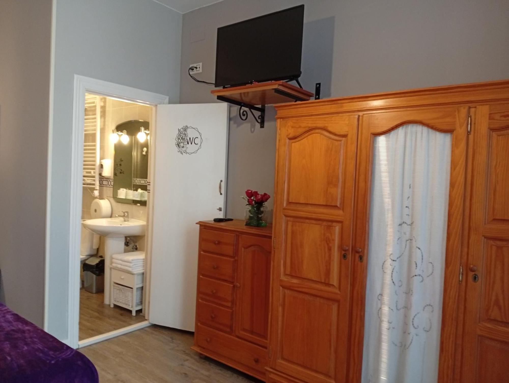 Hospedaje Don Pelayo Gijon Phòng bức ảnh